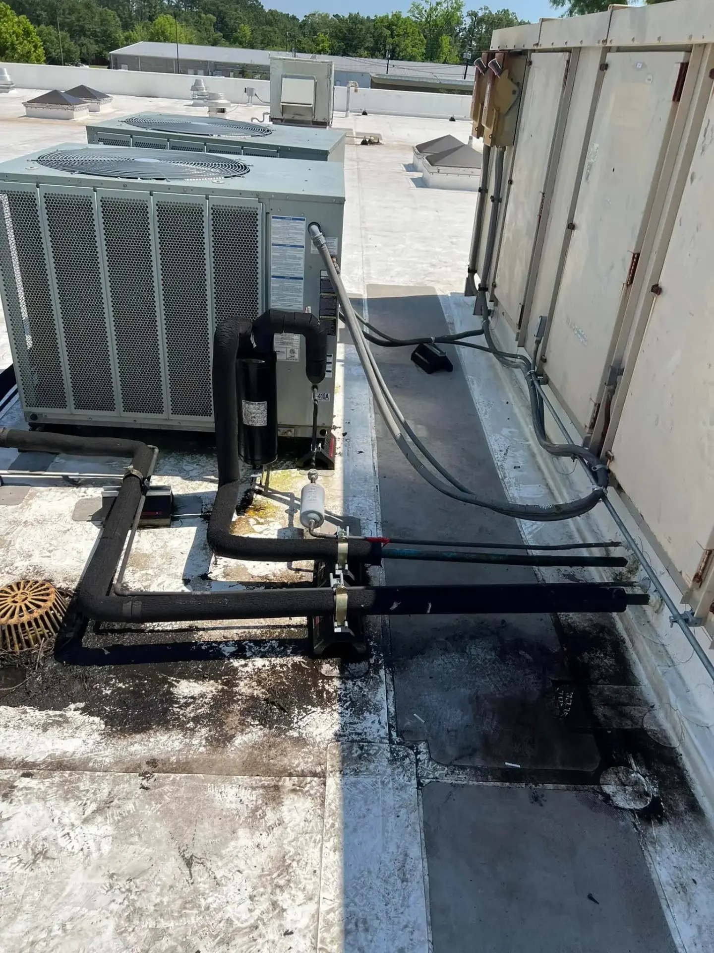 Commercial rooftop maintenance in Hammond, LA